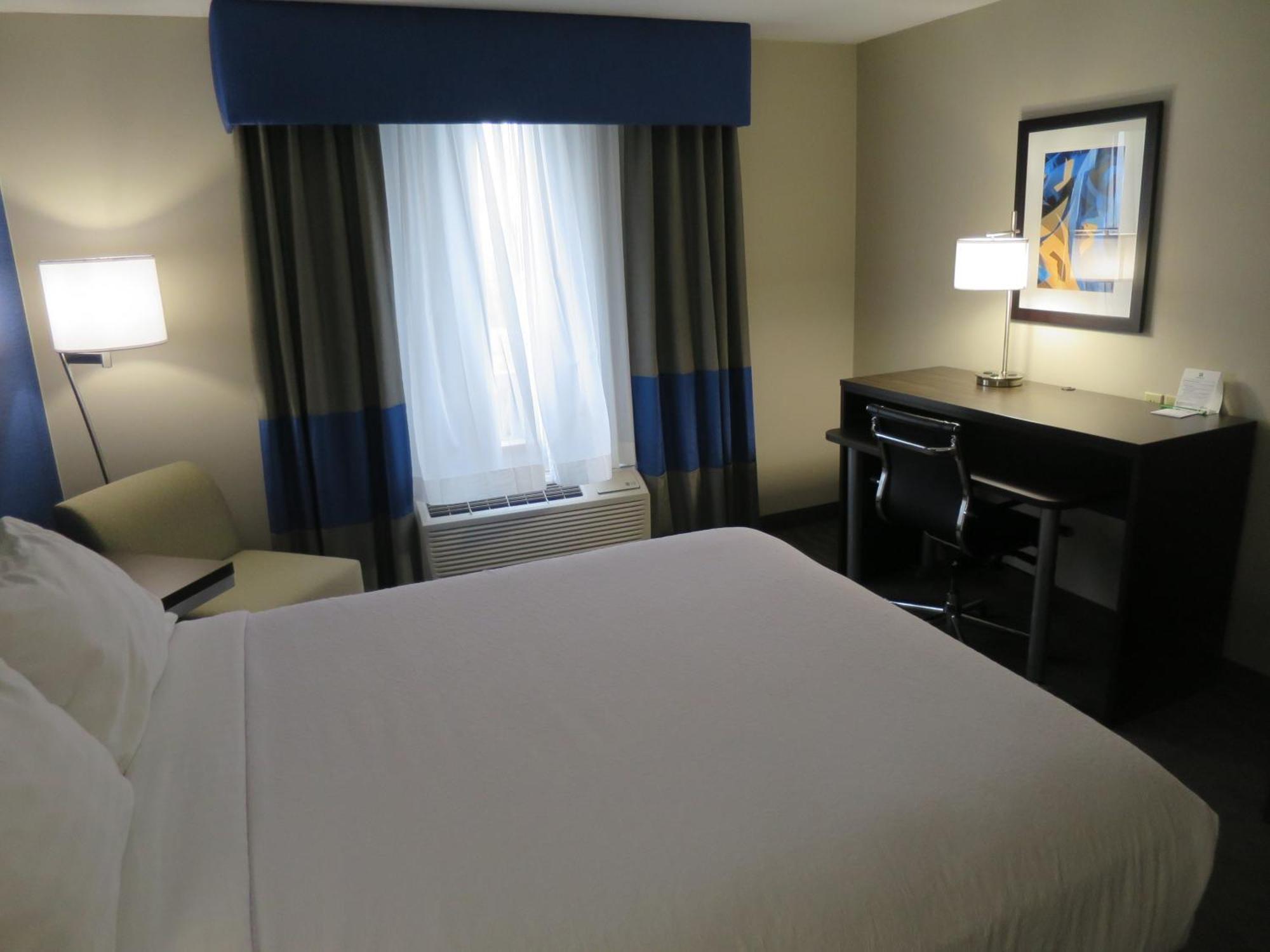 Holiday Inn Hotel & Suites Regina By Ihg Экстерьер фото