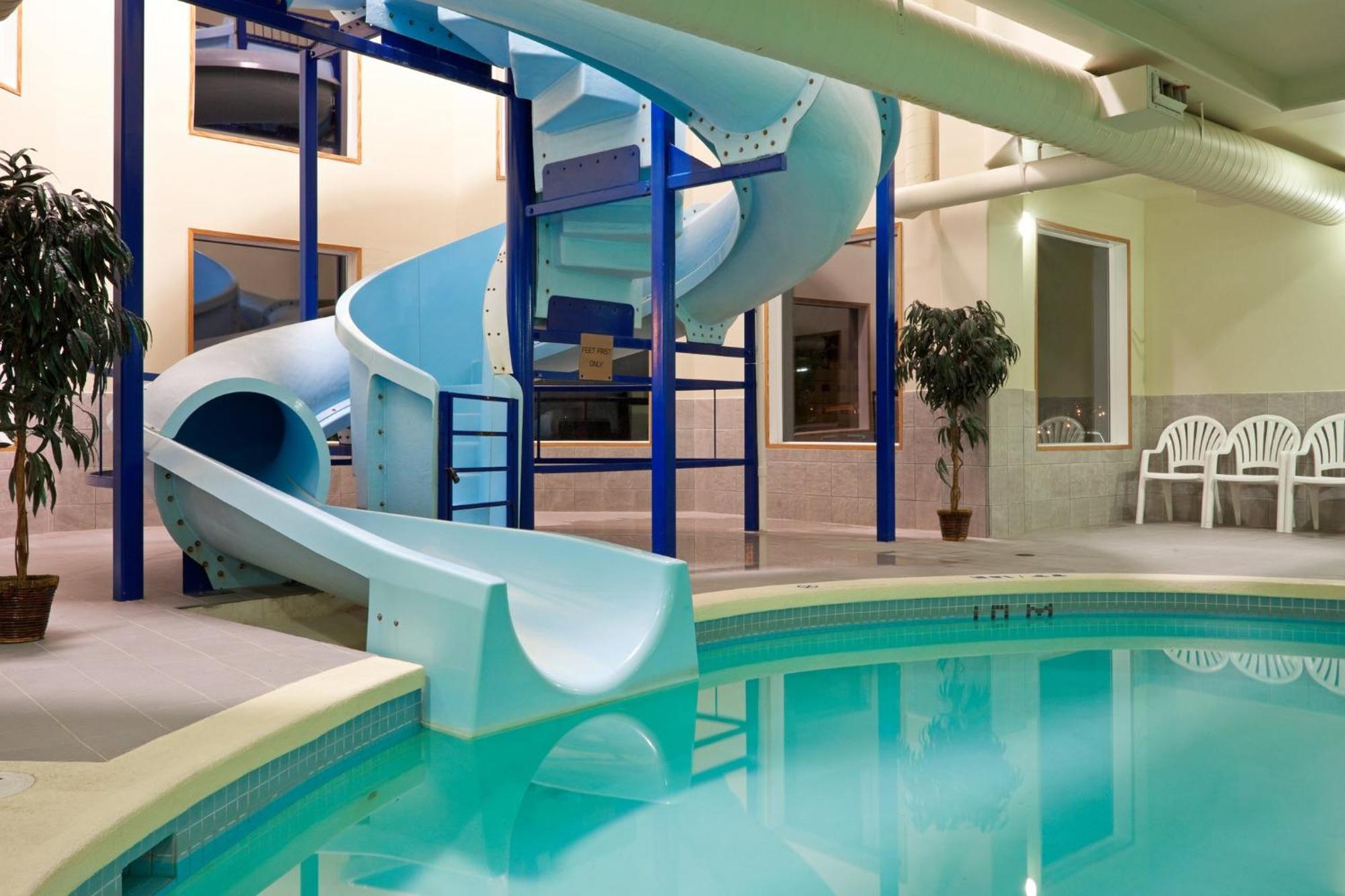 Holiday Inn Hotel & Suites Regina By Ihg Экстерьер фото